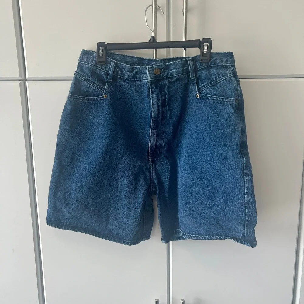Vintage Justin Richards High Waisted Denim Shorts Medium Wash Blue Size 9/10‎